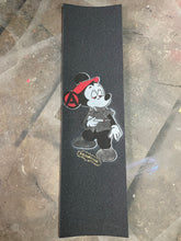 Load image into Gallery viewer, Junkie Mickey
