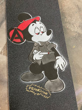 Load image into Gallery viewer, Junkie Mickey
